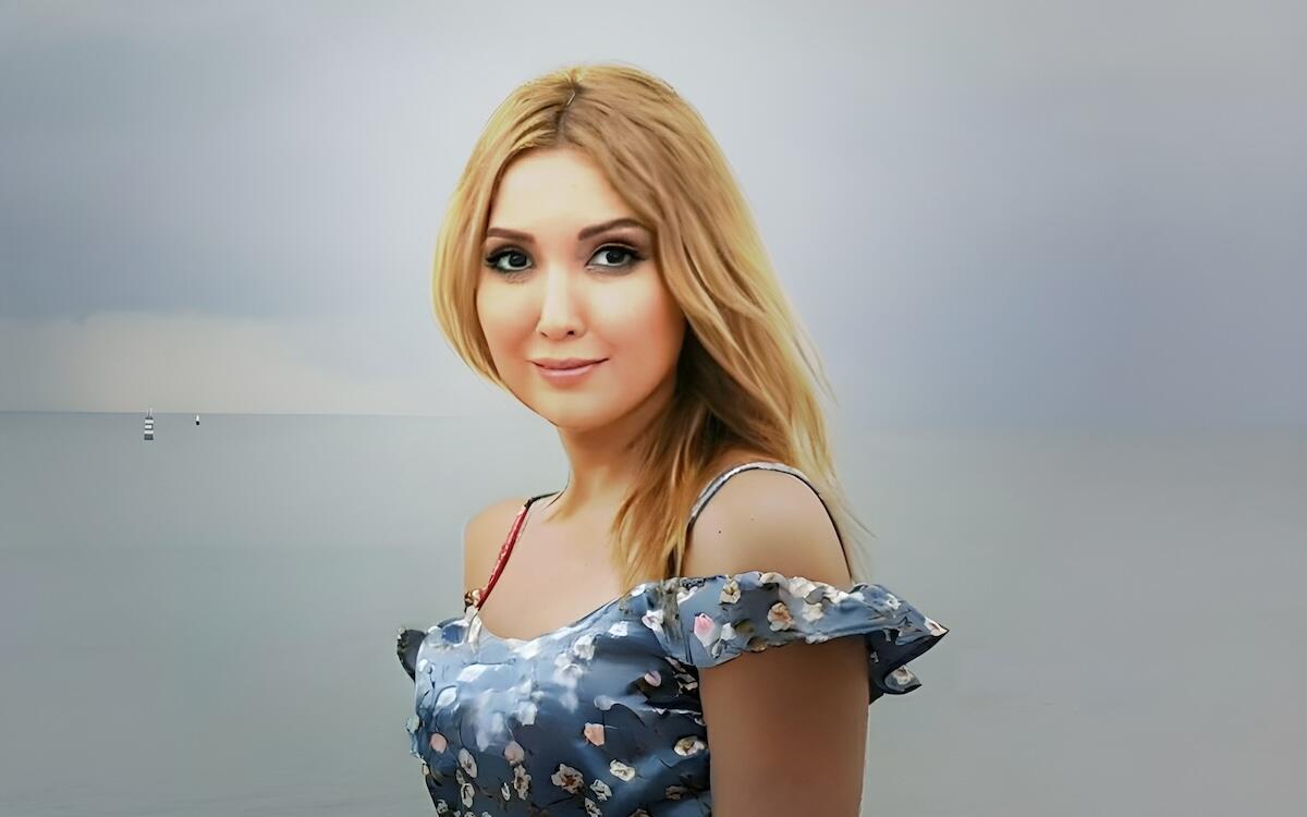 galia-hires-light-cropped.jpg
